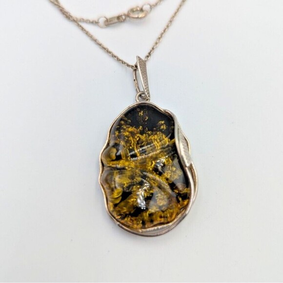 Vintage USSR Baltic Carved Amber & Sterling Silver 925 Abstract Pendant Necklace